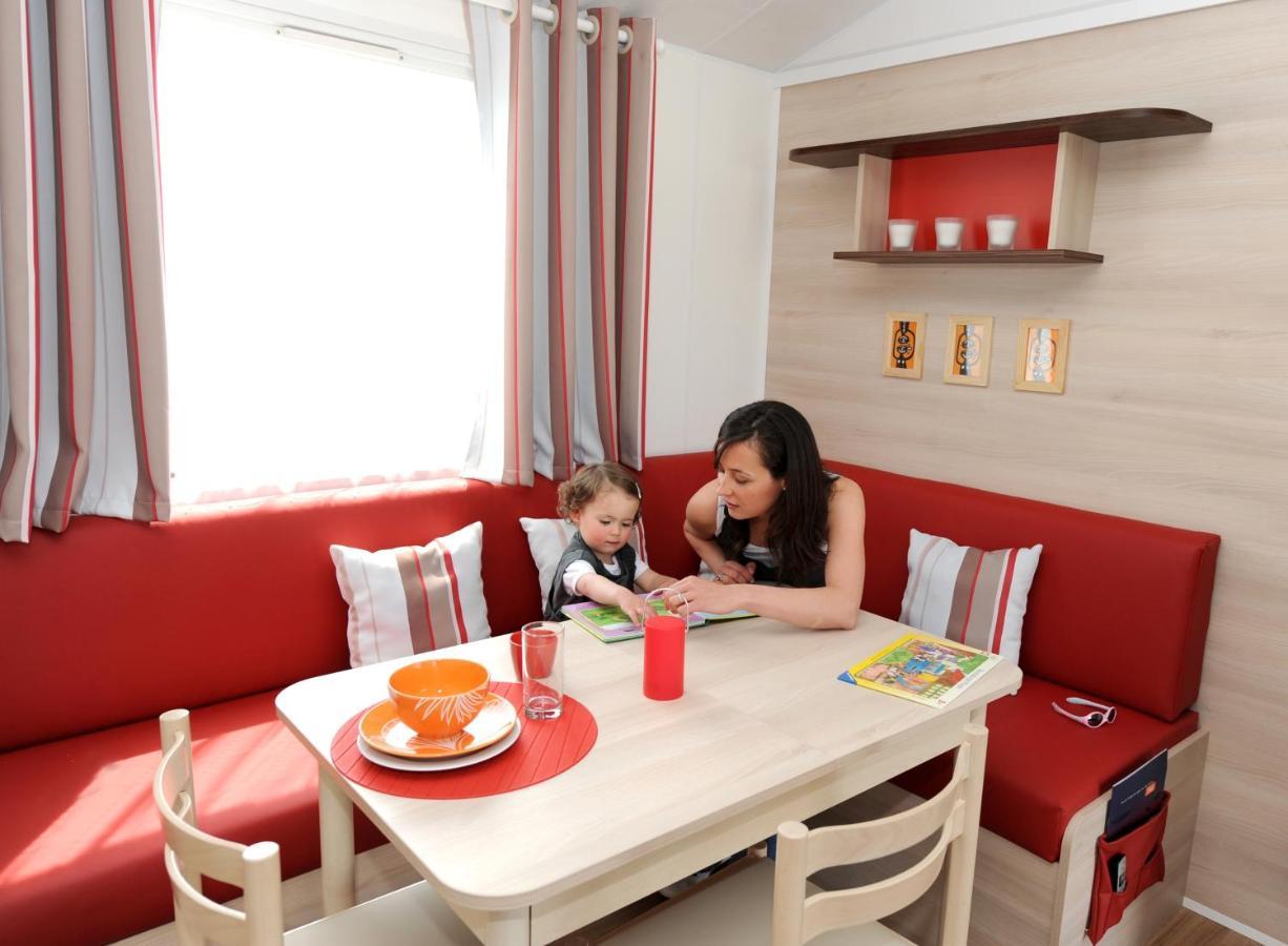 Camping L'Ocean Brem-Sur-Mer Bagian luar foto