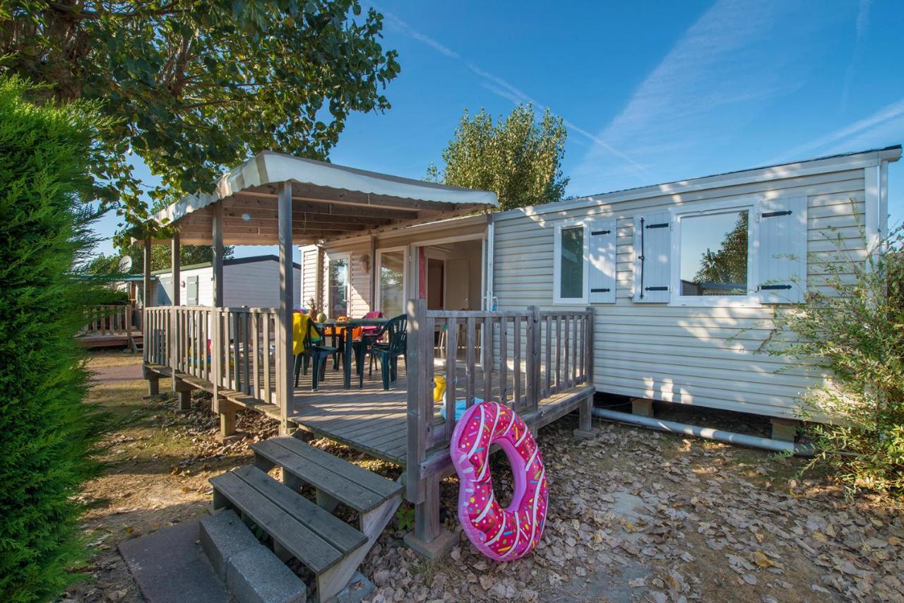 Camping L'Ocean Brem-Sur-Mer Bagian luar foto