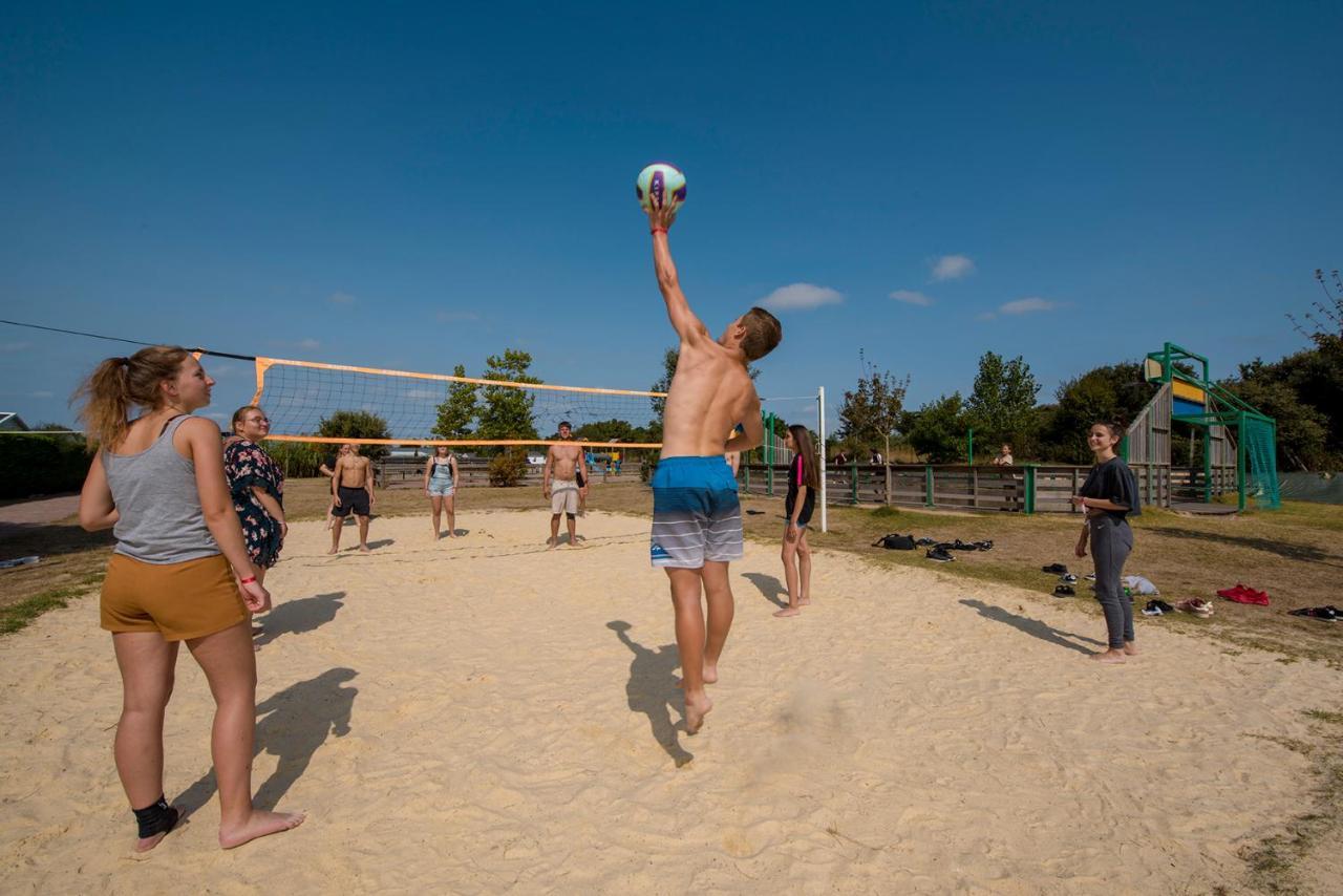 Camping L'Ocean Brem-Sur-Mer Bagian luar foto