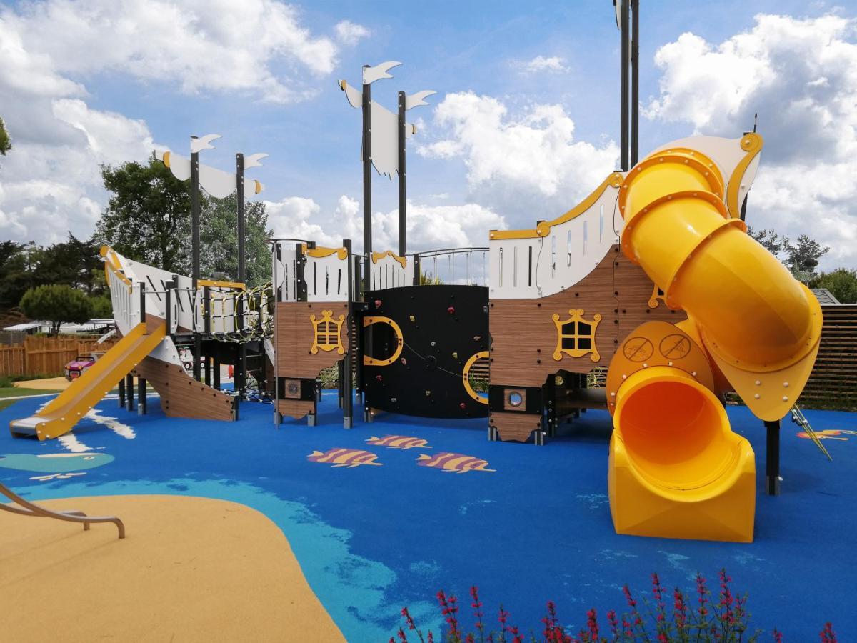 Camping L'Ocean Brem-Sur-Mer Bagian luar foto