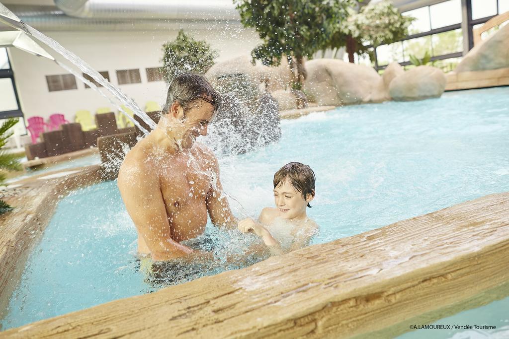 Camping L'Ocean Brem-Sur-Mer Bagian luar foto