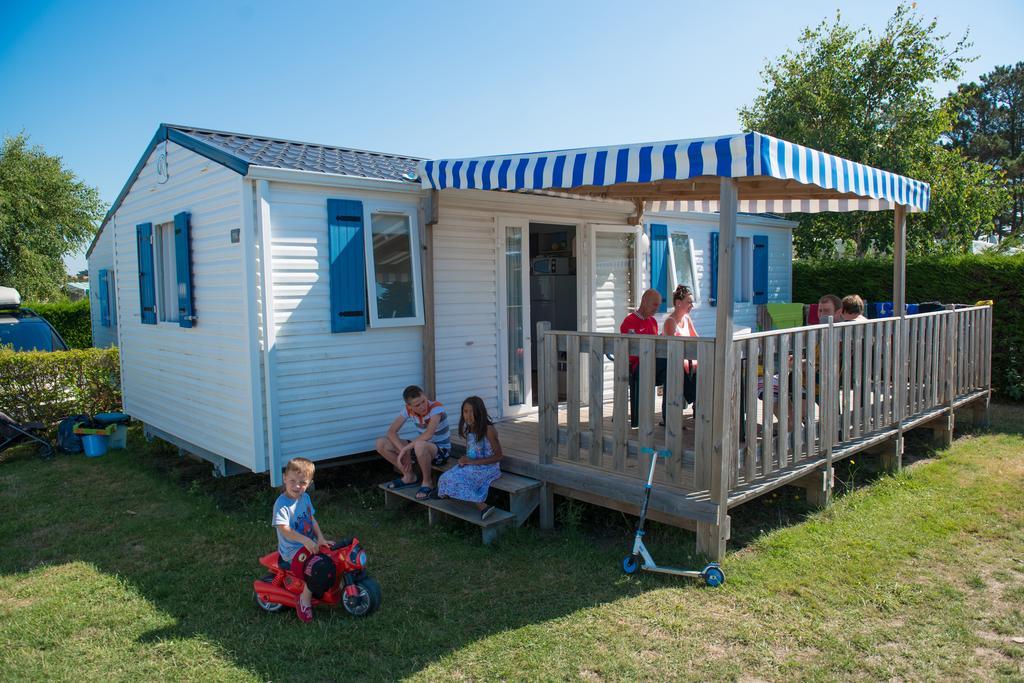 Camping L'Ocean Brem-Sur-Mer Bagian luar foto