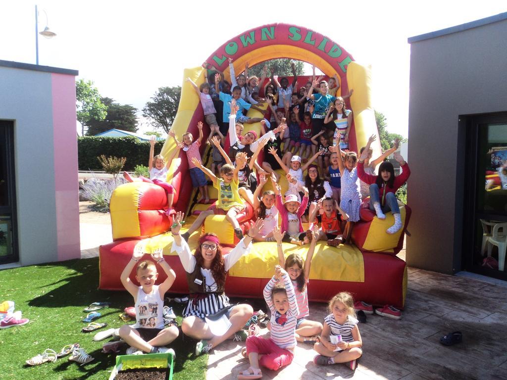 Camping L'Ocean Brem-Sur-Mer Bagian luar foto