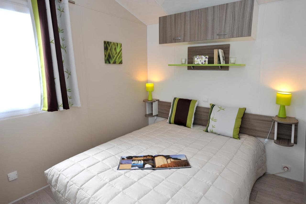 Camping L'Ocean Brem-Sur-Mer Bagian luar foto