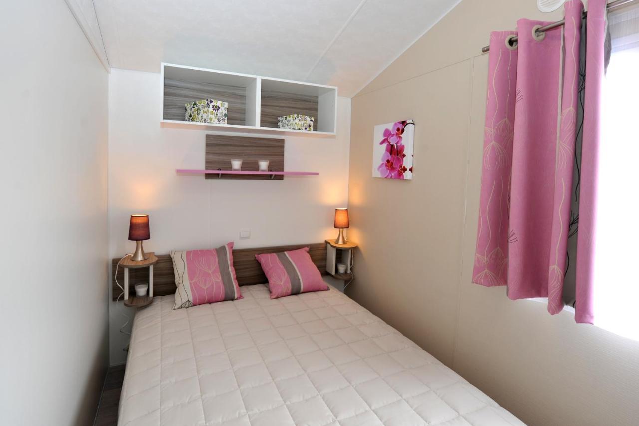 Camping L'Ocean Brem-Sur-Mer Bagian luar foto