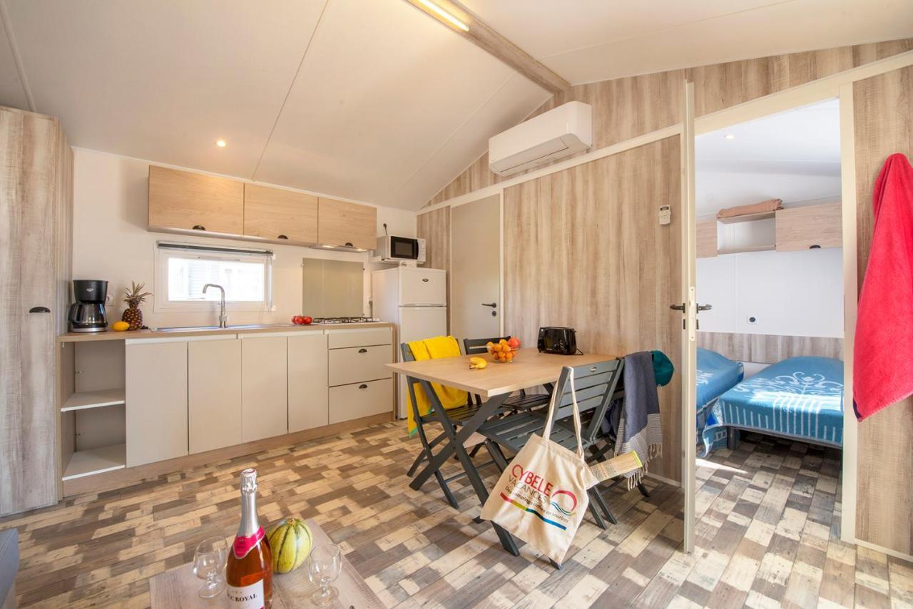 Camping L'Ocean Brem-Sur-Mer Bagian luar foto